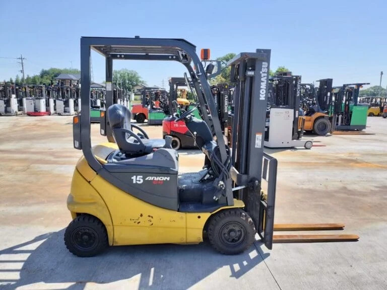 XE NÂNG ĐIỆN NHẬT CŨ THƯƠNG HIỆU KOMATSU TẢI TRỌNG 1,5 TẤN CHIỀU CAO NÂNG 3M ĐỜI 2014