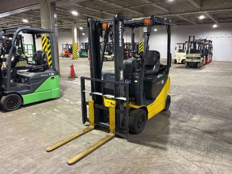 XE NÂNG ĐIỆN CŨ NGỒI LÁI THƯƠNG HIỆU KOMATSU FB15-12 ĐỜI 2015, KHUNG NÂNG 3M