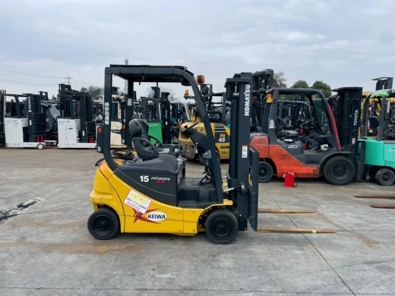XE NÂNG ĐIỆN CŨ NGỒI LÁI THƯƠNG HIỆU KOMATSU MODEL FB15-12 ĐỜI 2014, KHUNG NÂNG 3M